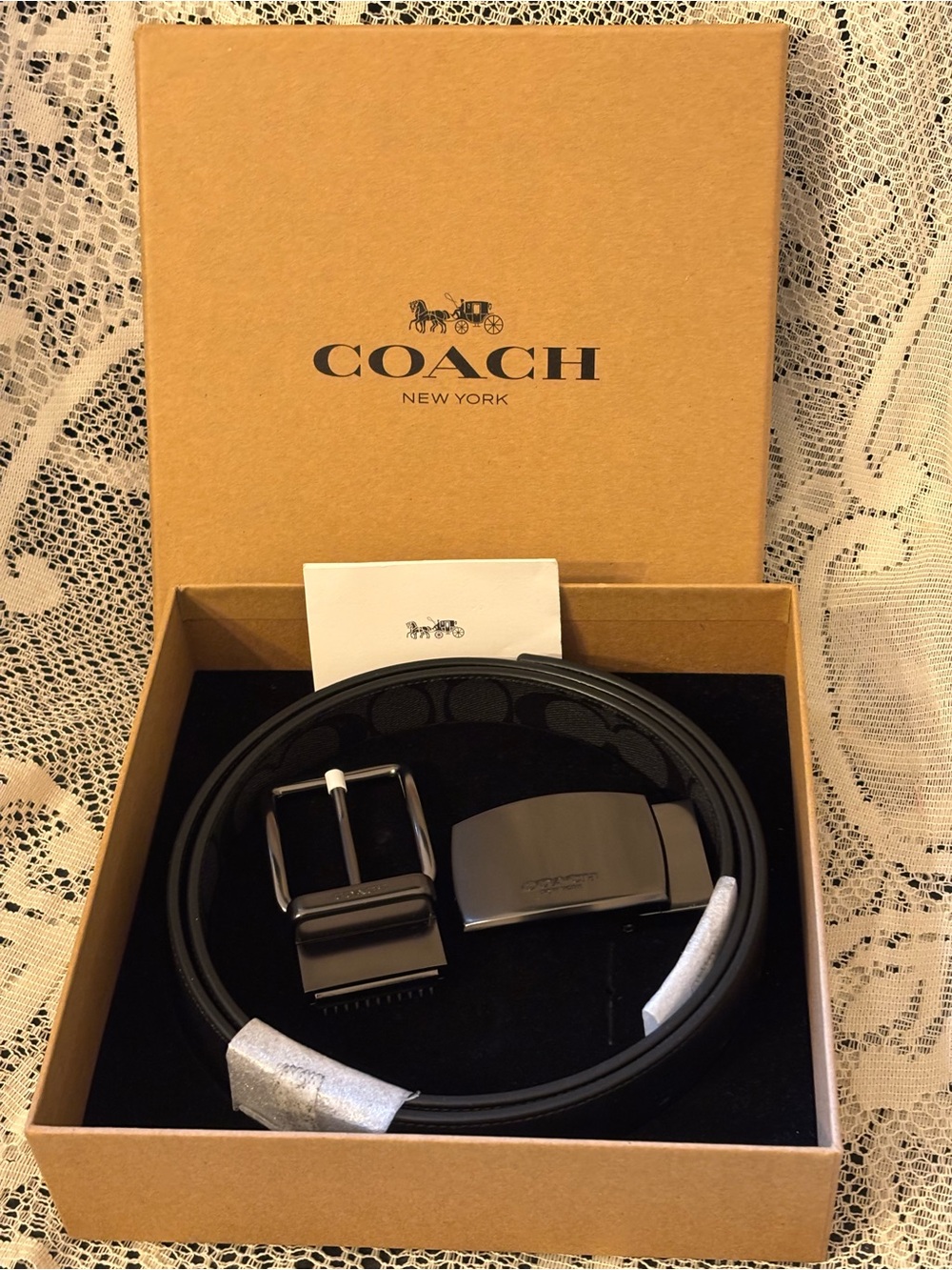 Coach Boxed Harness Plaque Reversible Belt (Style F22540) in black/black